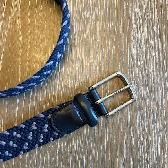 Brooks Brothers Navy Belt - Picture 2 of 4